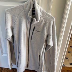 Women’s Patagonia fleece jacket size L